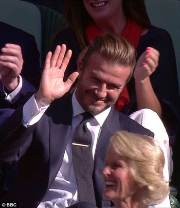 بيكهام يرد التحية للاعب التنس -اليوم السابع -7 -2015 بيكهام يرد التحية للاعب التنس -اليوم السابع -7 -2015