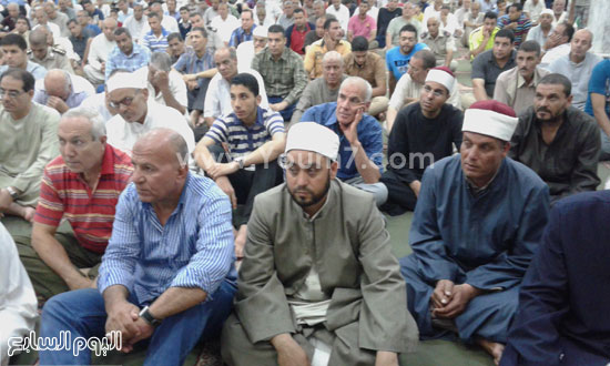 جانب من الحضور أثناء الإحتفال بمسجد الإستاد -اليوم السابع -7 -2015