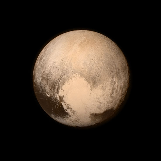 كوكب بلوتو من الخارج -اليوم السابع -7 -2015