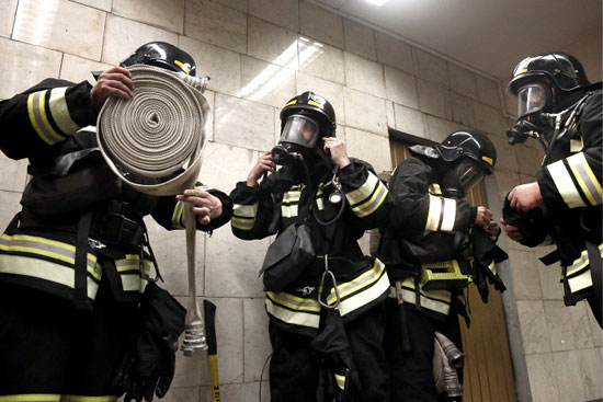 رجال وزارة الطوارئ الروسية عام 2014 -اليوم السابع -7 -2015