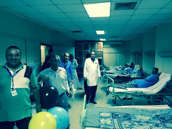 العمال والمرضى والأطباء معاً احتفالاً بالعيد -اليوم السابع -7 -2015