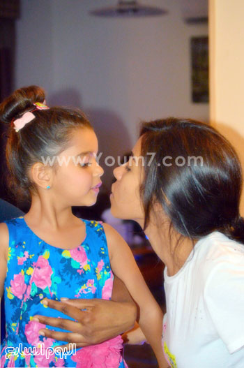 قبلة شيرين وهنا -اليوم السابع -7 -2015