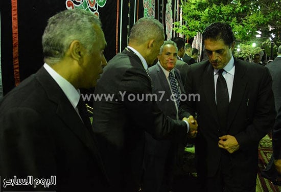 محافظ الاسكندرية يغادر سرادق العزاء  -اليوم السابع -7 -2015