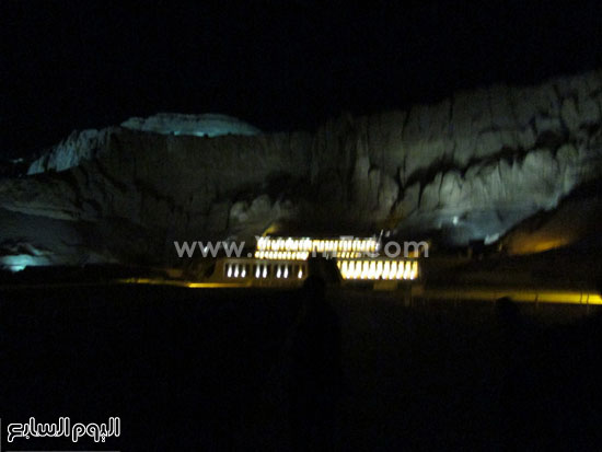 معبد الدير البحرى ساحر بالإضاءة الليلية -اليوم السابع -7 -2015