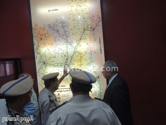  شرح خريطة محافظة الغربية لمدير الأمن -اليوم السابع -7 -2015