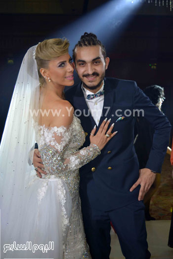 العروس نورا الحضرى وميدو شقيقها -اليوم السابع -7 -2015