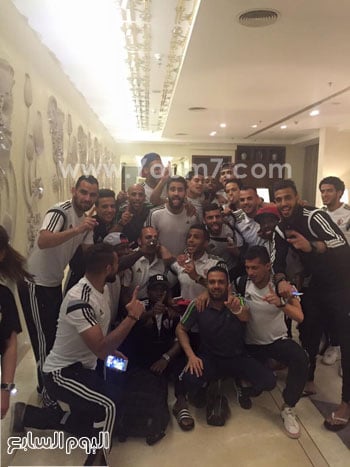 لاعبو الزمالك يحتفلون بلقب البطولة -اليوم السابع -7 -2015