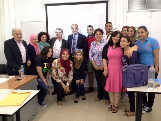 الطلبة وأساتذة الأكاديمية العربية فى احدى قاعات الدراسة -اليوم السابع -7 -2015