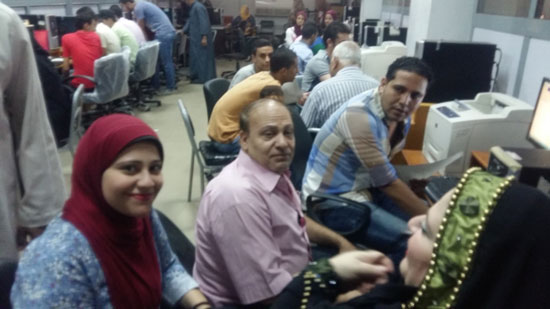 فرحة علي وجوه الطلاب واولياء الامور في مكتب التنسيق  -اليوم السابع -7 -2015