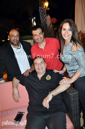 	الفنان محيى إسماعيل يتوسط إيهاب توفيق ود. حاتم حافظ  -اليوم السابع -7 -2015