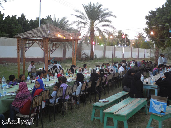 	عدد كبير من الاطفال الايتام فى حفل افطار الجمعية الشرعية بنادى التعمير -اليوم السابع -7 -2015