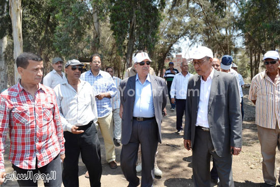 السكرتير العام والمحافظ يتفقدان منطقة الغابة -اليوم السابع -7 -2015