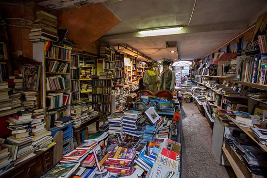 مكتبة أكوا في البندقية بإيطاليا  -اليوم السابع -7 -2015