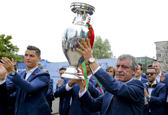 كأس أوروبا يُزين وداع منتخب البرتغال لفرنسا (3)