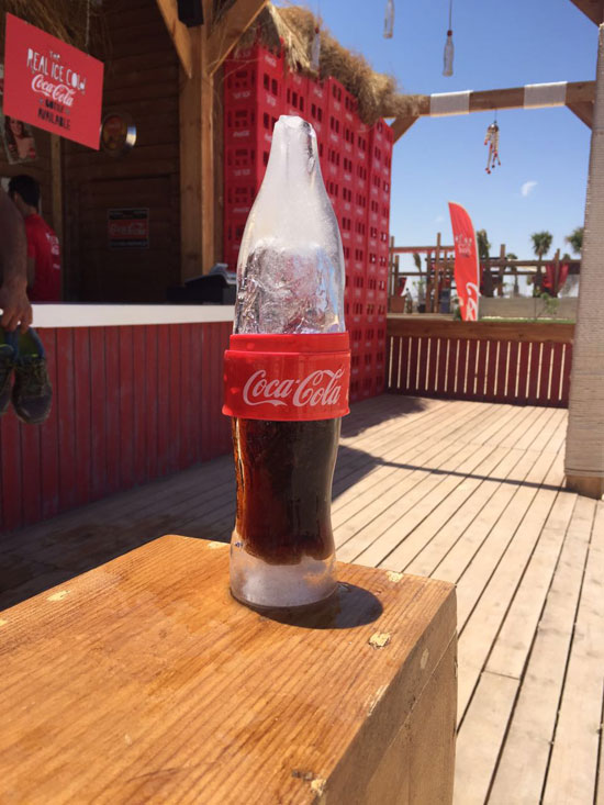 أول زجاجة ثلجية “Ice Coca-Cola” (4)