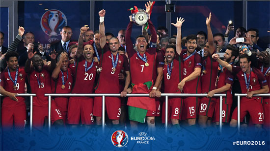 المنتخب-البرتغالى-بطل-يورو-2016