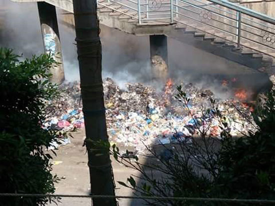 أدخنة-القمامة-ومياه-الصرف-الصحى-تحول-مساكن-النصر-فى-الإسكندرية-لمأساة-بيئية-(1)