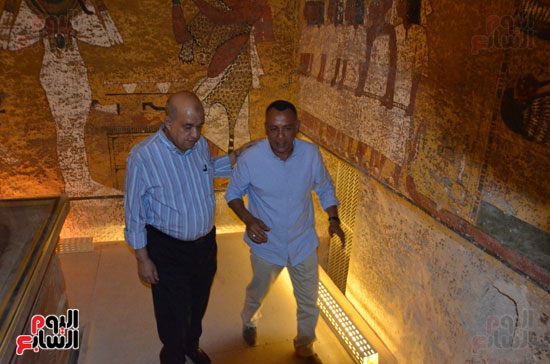 وزير السياحة يزور مقبرة توت عنخ آمون غرب الأقصر (1)