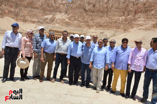وزير السياحة يزور مقبرة توت عنخ آمون غرب الأقصر (5)