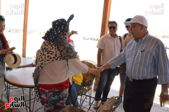 وزير السياحة يزور مقبرة توت عنخ آمون غرب الأقصر (6)