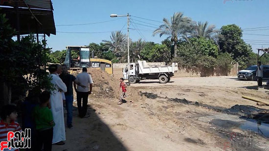 شركة مياه القناه تواصل تطهير خزانات الصرف الصحي بمدينة أبوصوير وحى السلام بالإسماعيلية (3)