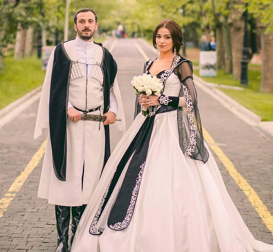 فستان فرح ـ عروس ـ فستان زفاف ـ فستان تقليدي (10)