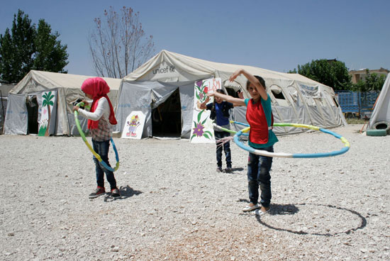 1اطفال سوريا اللاجئين  (3)
