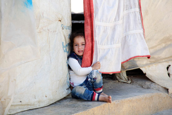 1اطفال سوريا اللاجئين  (9)