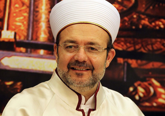 05---رئيس-الشئون-الدينية-فى-تركيا-محمد-غور-ماز