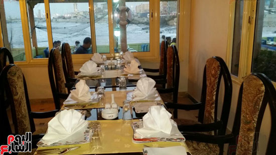 مطعم زفير بالإسكندرية أقدم مطاعم المكس واسمه يعنى السعادة باليونانى (4)
