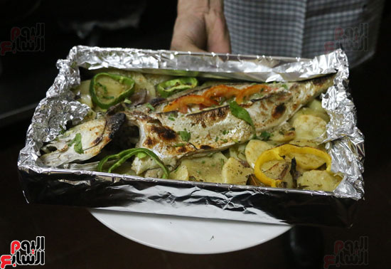 مطعم زفير بالإسكندرية أقدم مطاعم المكس واسمه يعنى السعادة باليونانى (26)