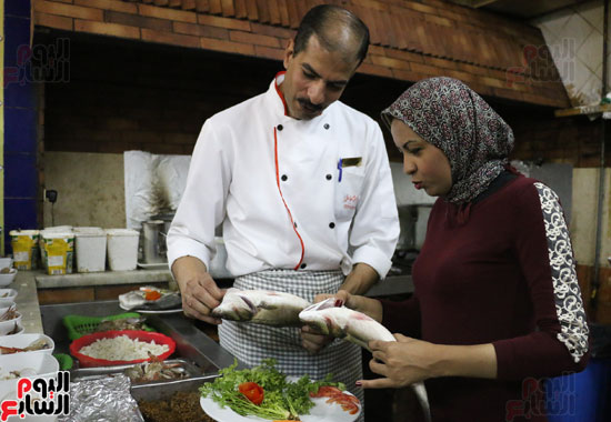 مطعم زفير بالإسكندرية أقدم مطاعم المكس واسمه يعنى السعادة باليونانى (30)