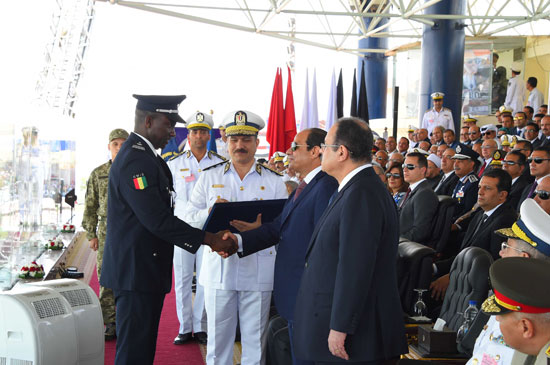 الرئيس السيسى يشهد احتفال أكاديمية الشرطة بيوم الخريجين (6)