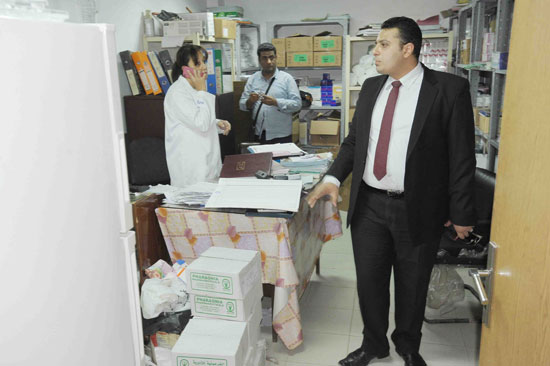 لجنة من الرقابة الإدارية تزور وحدات الغشيل الكلوى بمستشفيات الأقصر (4)
