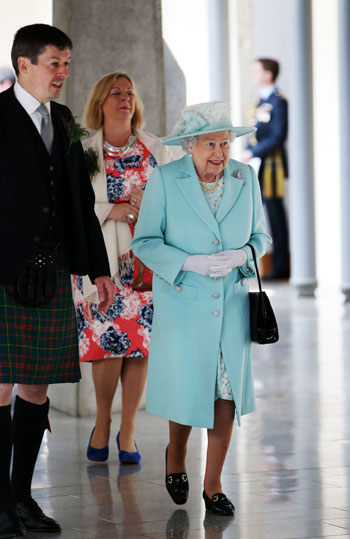 الملكة إليزابيث تفتتح جلسة البرلمان الاسكتلندى (3)