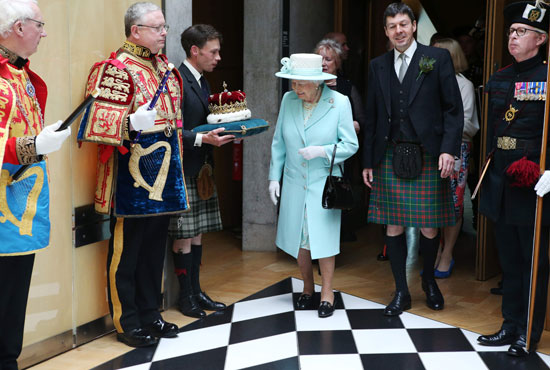 الملكة إليزابيث تفتتح جلسة البرلمان الاسكتلندى (8)