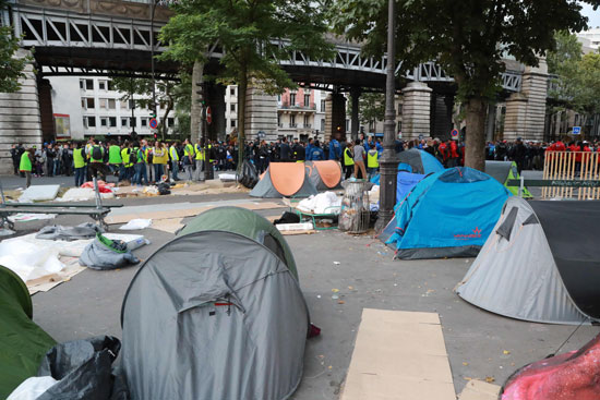 اشتباكات، قوات الأمن ، المئات من المهاجرين، كاليه ،بشمال فرنسا (1)