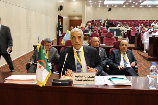 وزراء المال والاقتصاد العرب يوجهون الشكر للسيسي على رعاية المؤتمر الإقليمى (4)