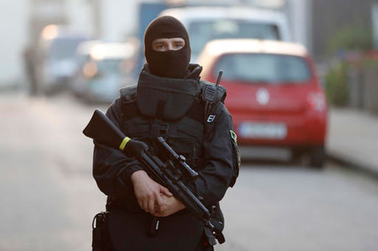 الشرطة الألمانية، حزام أمني ، موقع إنفجار، بافاريا (10)