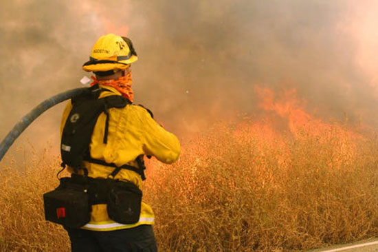 رجال الاطفاء، السيطرة على حريق، حريق لوس انجلوس (2)