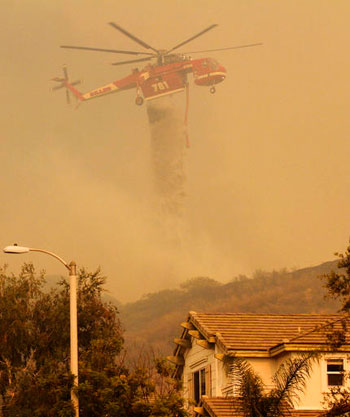 رجال الاطفاء، السيطرة على حريق، حريق لوس انجلوس (9)