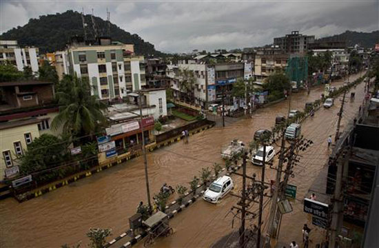 1فيضانات شمال شرق الهند (4)