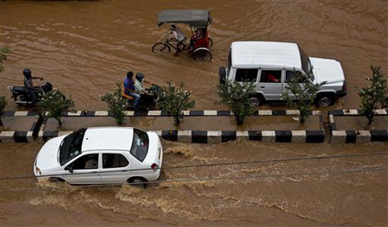 1فيضانات شمال شرق الهند (5)