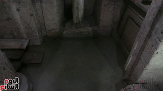  المياه الجوفية داخل المقابر (1)