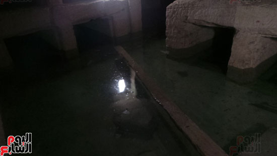  المياه الجوفية داخل المقابر (9)