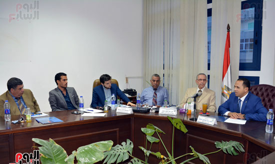 لقاء رئيس جامعة دمنهور مع وفد الاتحاد الأوروبي  (4)