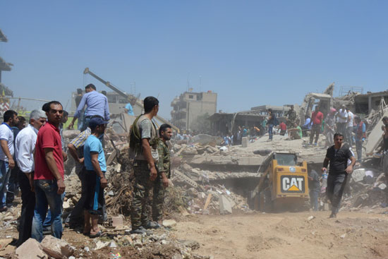 أنفجار بالقرب من مقر القوات الكردية فى سوريا  (8)