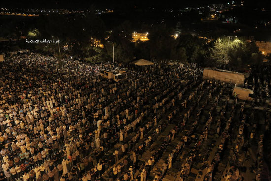 400 ألف مصلى فى المسجد الأقصى ليلة 27 رمضان (6)