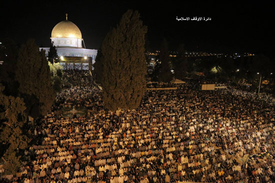 400 ألف مصلى فى المسجد الأقصى ليلة 27 رمضان (9)