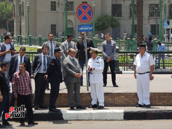مدير أمن القاهرة يشدد على القوات بضرورة تحقيق السيولة المرورية  (3)